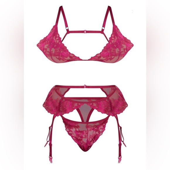 PrettyLittleThing Plus Violet Floral Embroidery Lace 3 Piece Lingerie Set - Picture 2 of 13